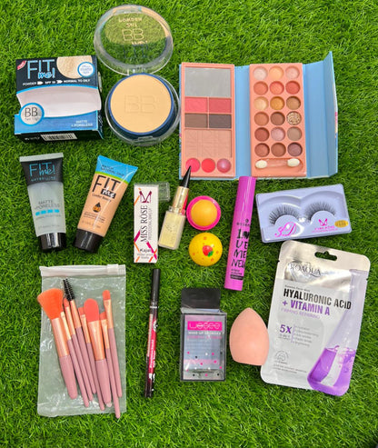 “All-in-One Beauty Deal” – From base to bold liner, everything is included.