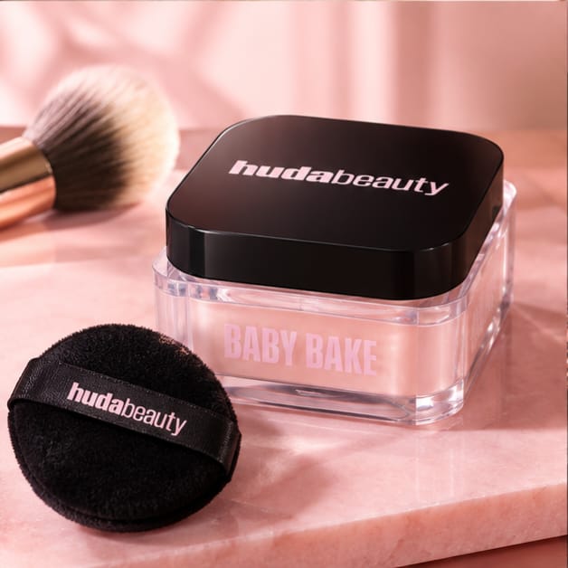 Huda Beauty Baby Bake Mini – Easy Bake Loose Baking &amp; Setting Powder