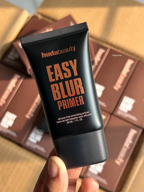 Huda Beauty Easy Blur Silicone-Free Smoothing Primer 30 ml